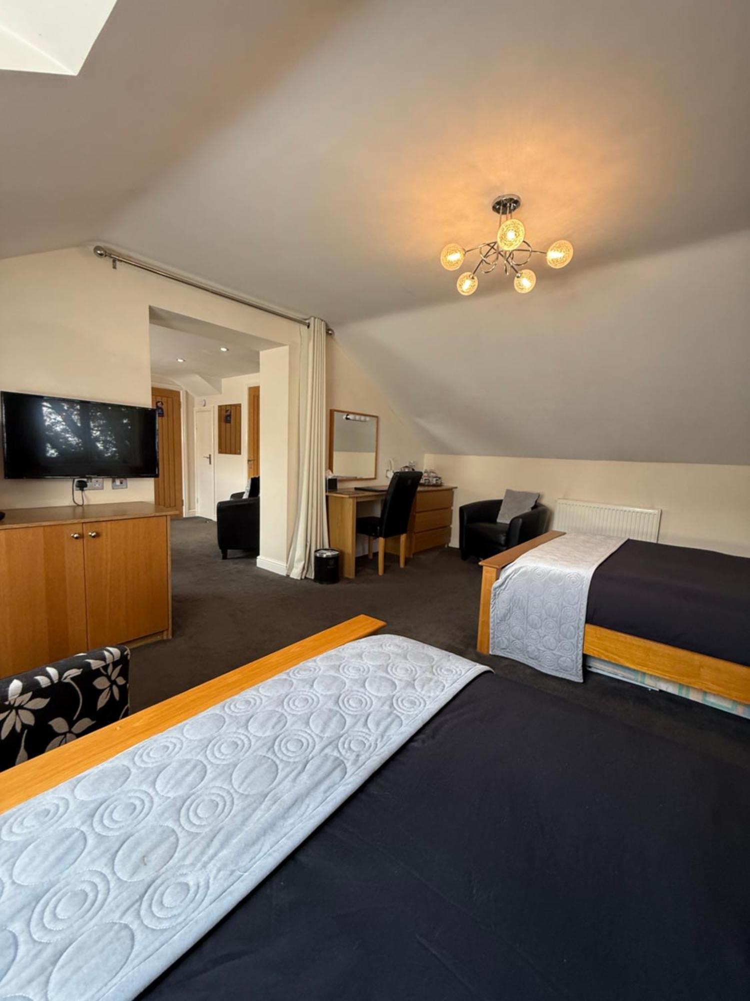 Barncroft Luxury Bed & Breakfast Solihull Ngoại thất bức ảnh