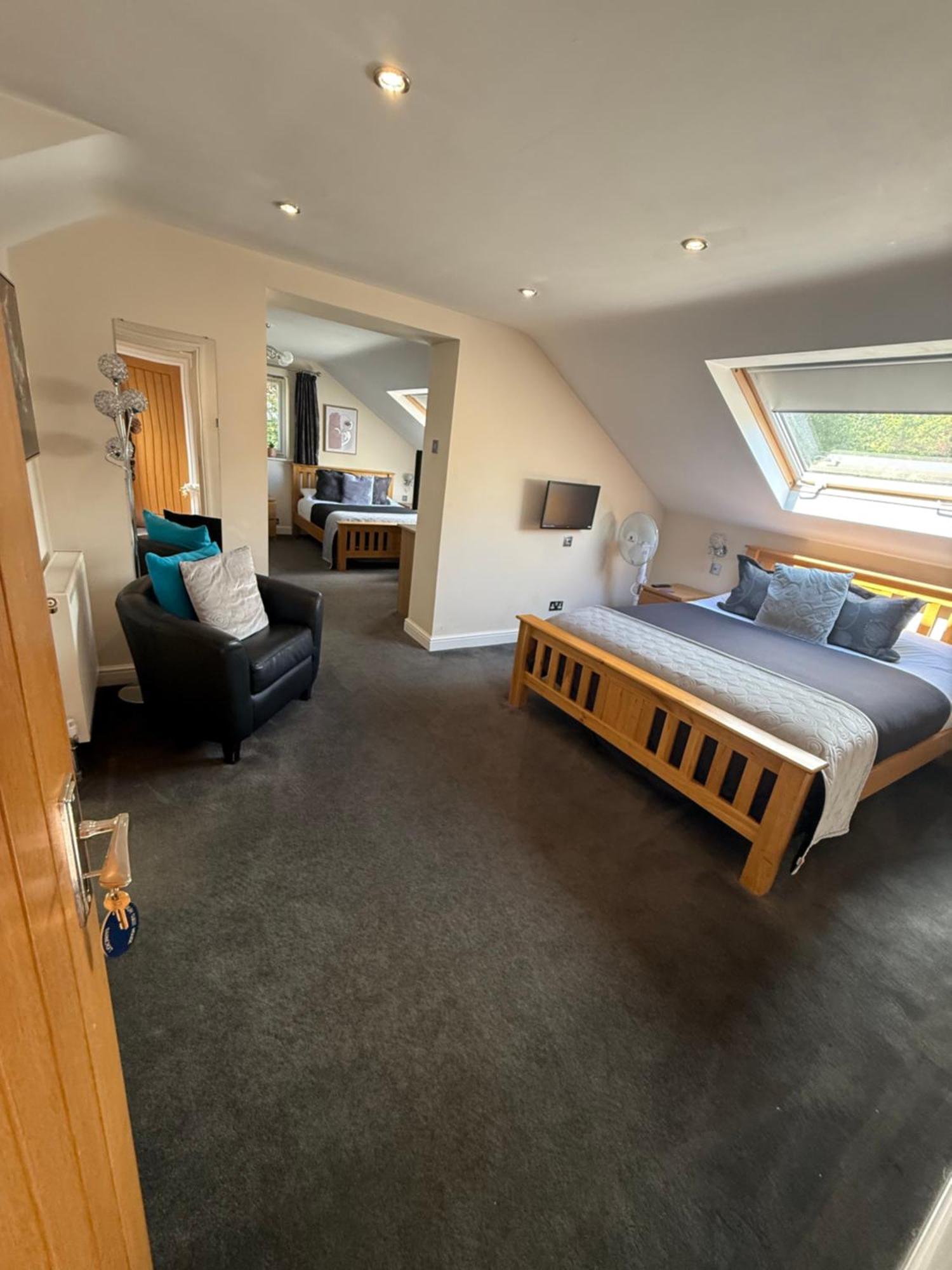 Barncroft Luxury Bed & Breakfast Solihull Ngoại thất bức ảnh